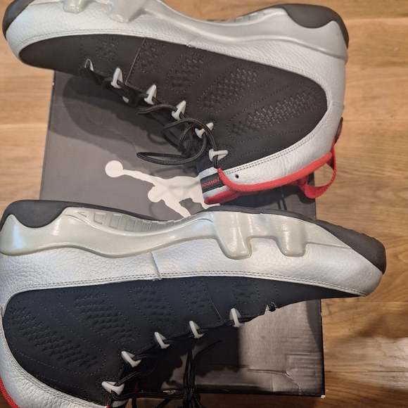 JORDAN KILROY 9'S BRAND NEW - Picture 4 of 5